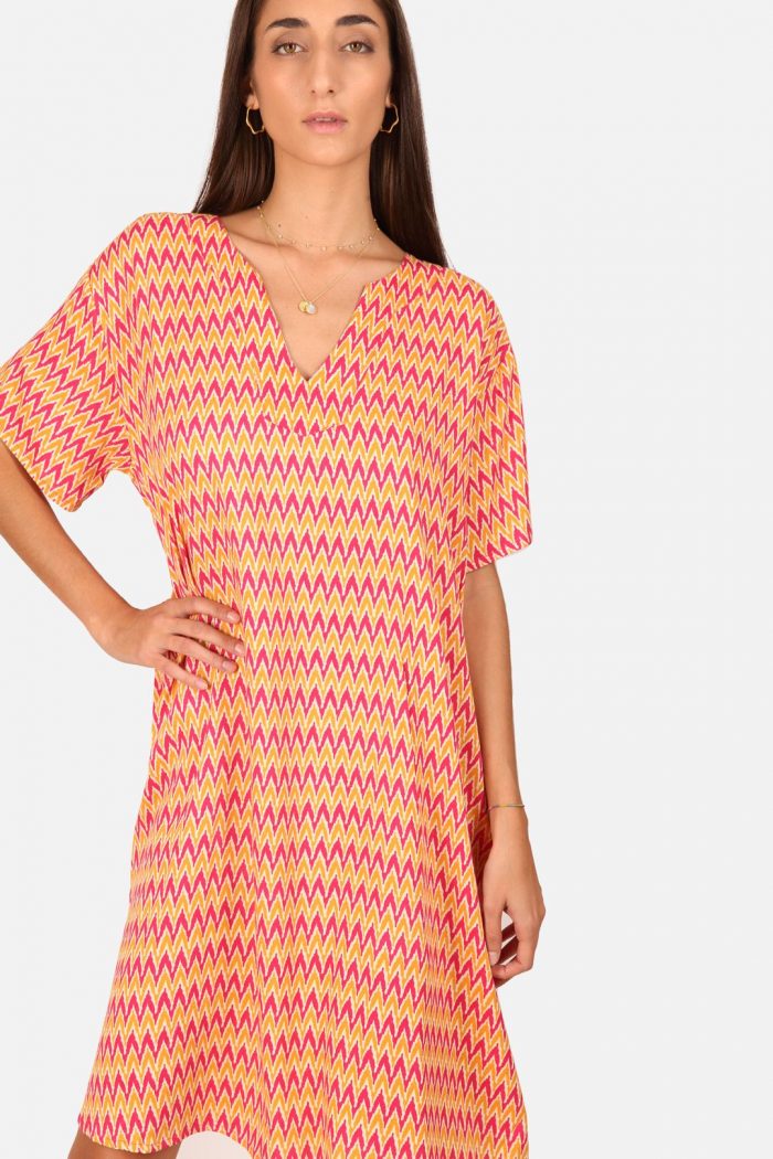Zigzag fuscia tunic