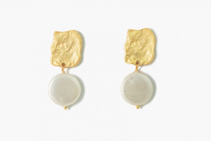 Gong earring Pearl